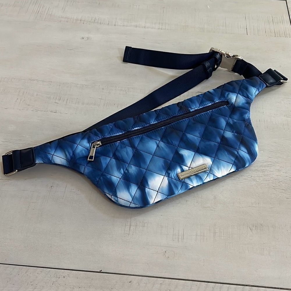 Samantha Brown Travel Fanny Pack NWOT